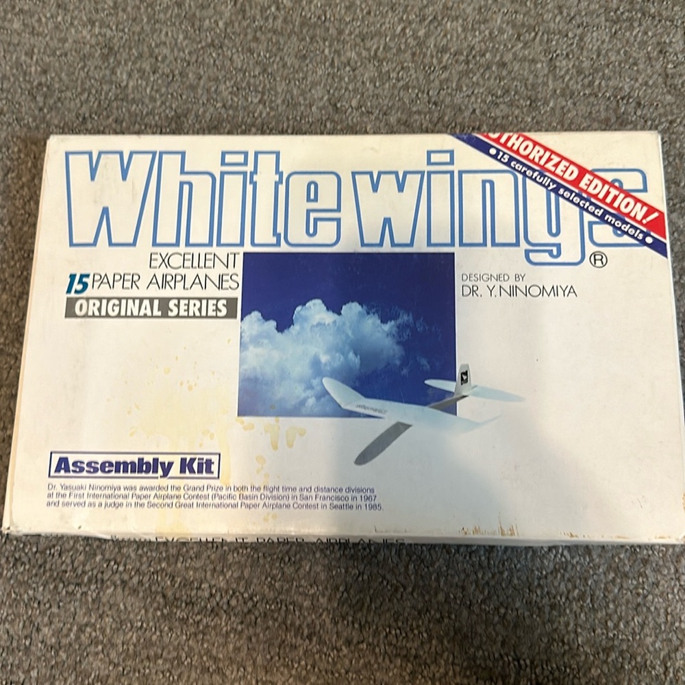 White wings paper airplane kit